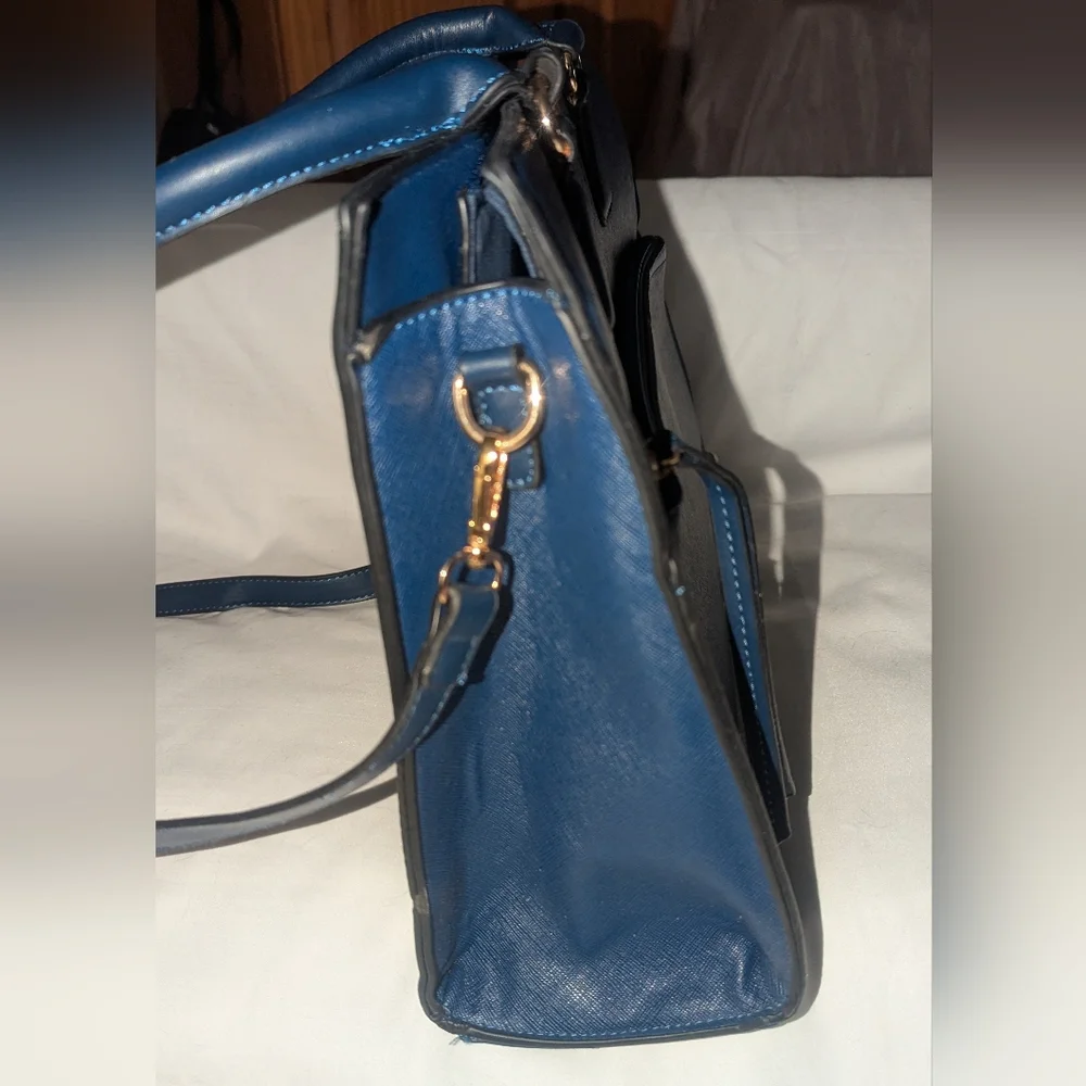 Adrienne Vittadini Faux Leather Navy Crossbody Bag Bag.